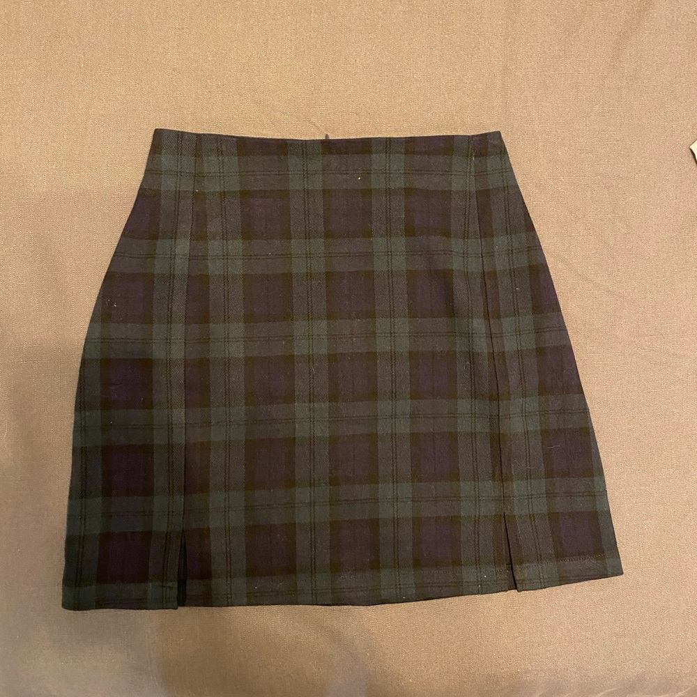 Brandy Melville mini skirt